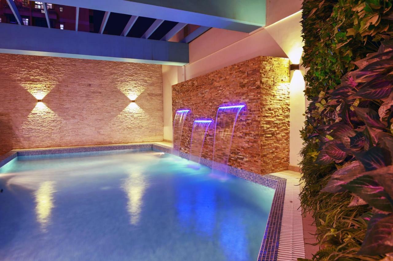 Meshal Hotel Manama Eksteriør bilde